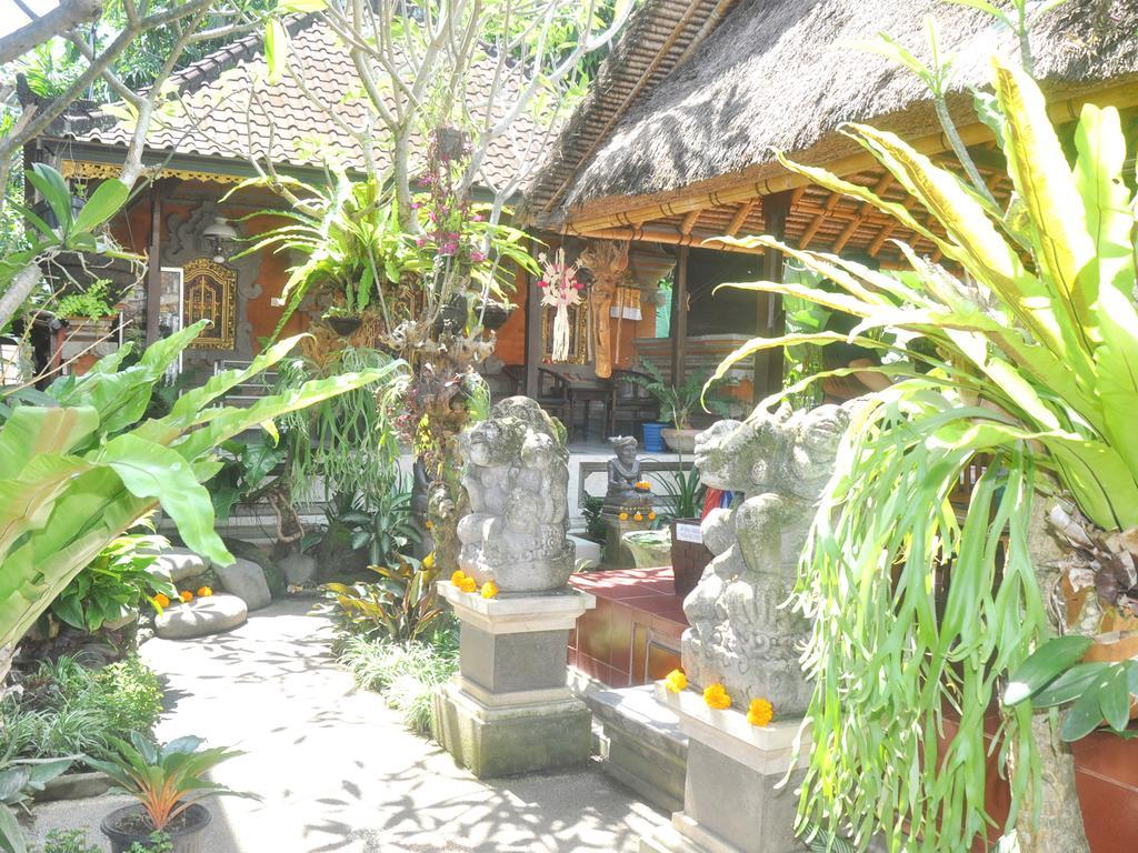 Depa House Hotel Ubud Exterior foto